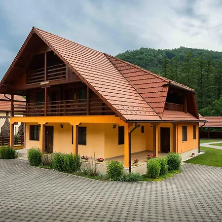 Pensjonat Sargetia